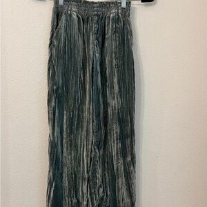 H&M Textured Blue-Green Fabric